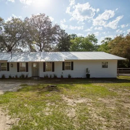 Buy this 4 bed house on unnamed road in Putnam County, FL 32185