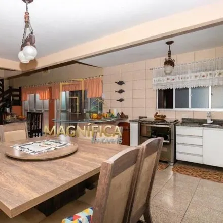 Image 1 - Rua Amazonas de Souza Azevedo 428, Bacacheri, Curitiba - PR, 82520-620, Brazil - House for sale