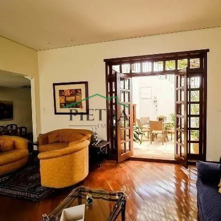 Buy this 4 bed house on Rua Professor Santos Roscoe in Belvedere, Belo Horizonte - MG