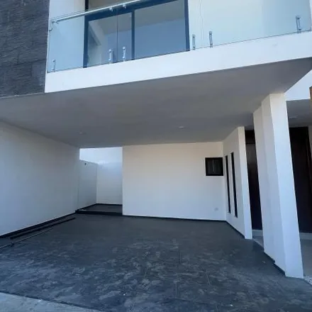 Buy this 3 bed house on Calle Los Árboles in Delegación La Mesa, 22034 Tijuana