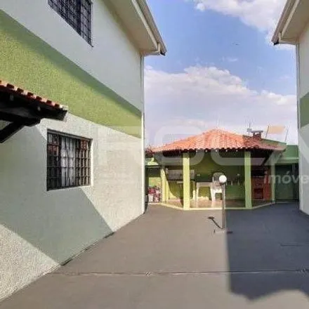 Buy this 1 bed apartment on Rua Jorge Tibiriça in Jardim Centenário, São Carlos - SP