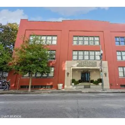 Buy this 3 bed condo on 452 Julia Street in New Orleans, LA 70130