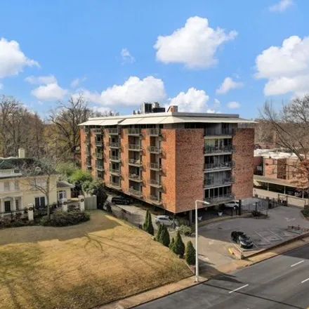 Buy this 2 bed condo on 2196 Washington Avenue in Morningside Park, Memphis