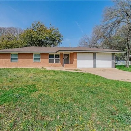 Buy this 3 bed house on 802 Palmetto Street in Belton, TX 76513