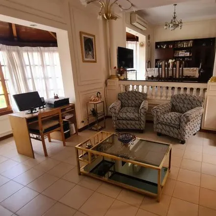 Buy this 3 bed house on Cochrane 3154 in Villa Pueyrredón, C1419 DVM Buenos Aires