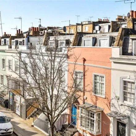 Image 5 - 30 Bywater Street, London, SW3 4XD, United Kingdom - Townhouse for sale