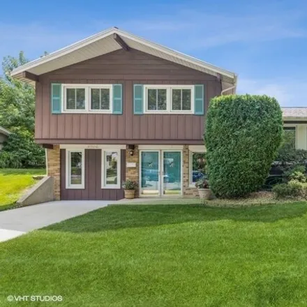 Image 1 - 6506 Briargate Drive, Downers Grove, IL 60516, USA - House for sale