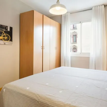 Image 3 - Carrer de los Castillejos, 363, 08025 Barcelona, Spain - Apartment for rent