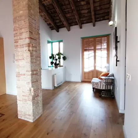 Rent this 2 bed apartment on Carrer d'Escalante in 193, 46011 Valencia