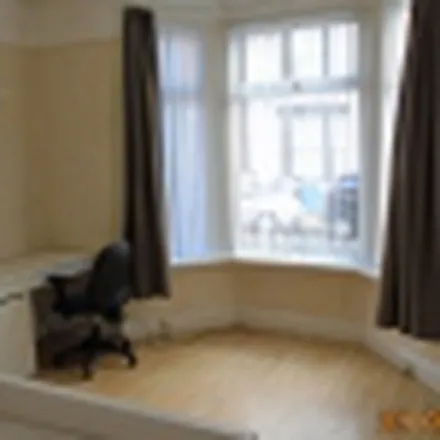 Image 3 - Avondale Road, Liverpool, L15 3HF, United Kingdom - Apartment for rent