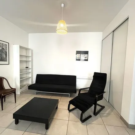 Rent this 1 bed apartment on Rue Van Aa - Van Aastraat 100 in 1050 Ixelles - Elsene, Belgium