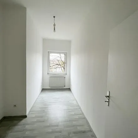 Rent this 3 bed apartment on Heiliger Weg 8 in 44135 Dortmund, Germany