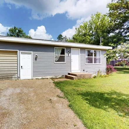 Buy this 1 bed house on 115 Grant Street in Oconto Falls, Oconto County