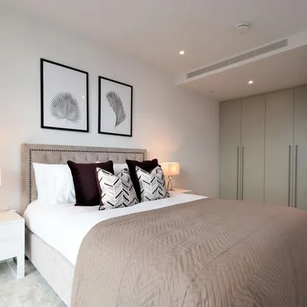 Rent this 1 bed apartment on Block G in Park Street, London