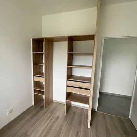 Rent this 2 bed apartment on 48 Avenue Léon Blum in 69150 Décines-Charpieu, France