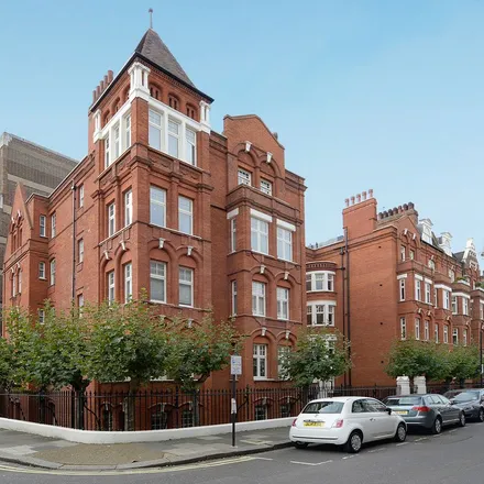 Rent this 1 bed apartment on Hamlet Gardens in London, W6 0TT