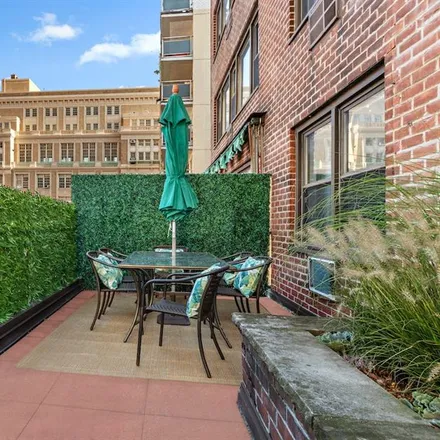Image 3 - 145 EAST 15TH STREET in Gramercy Park - Apartment for sale