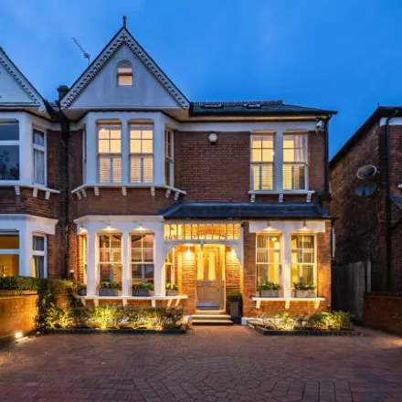 Buy this 6 bed duplex on 134 Rodenhurst Road in London, SW4 8AB