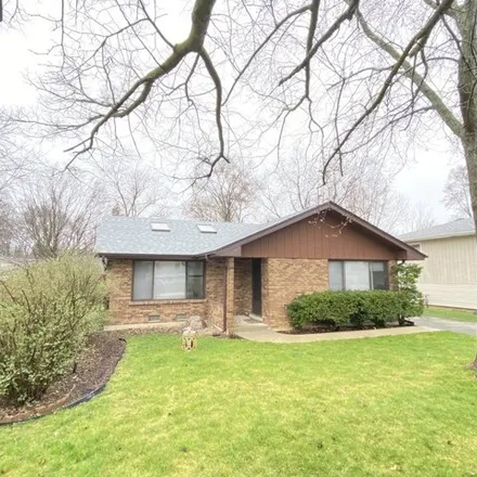Buy this 3 bed house on 5670 Tennessee Avenue in Willowbrook, DuPage County