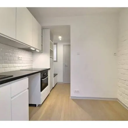 Rent this 2 bed apartment on Rue Patenier 18 in 5000 Namur, Belgium