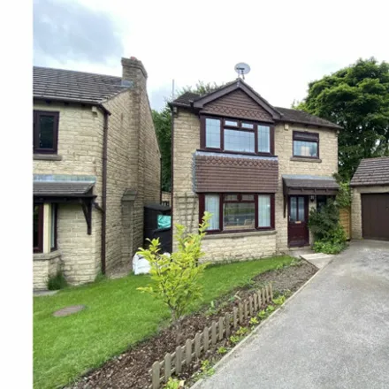 Buy this 3 bed house on Cheriton Drive in Queensbury, BD13 1QS