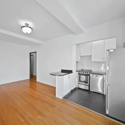 Image 3 - 208 West 23rd Street, New York, NY 10011, USA - House for rent