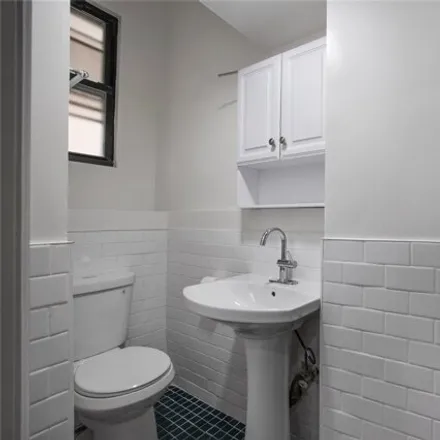 Image 6 - 86-22 Jamaica Avenue, New York, NY 11421, USA - Apartment for rent