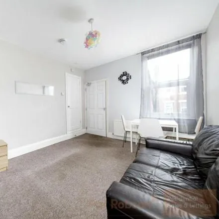 Image 3 - Dinsdale Road, Newcastle upon Tyne, NE2 1DP, United Kingdom - Room for rent