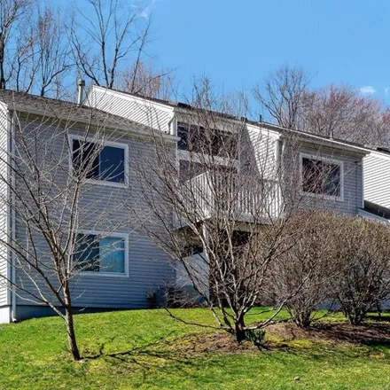 Buy this 1 bed condo on 55 Brookwood Drive in Rocky Hill, CT 06067