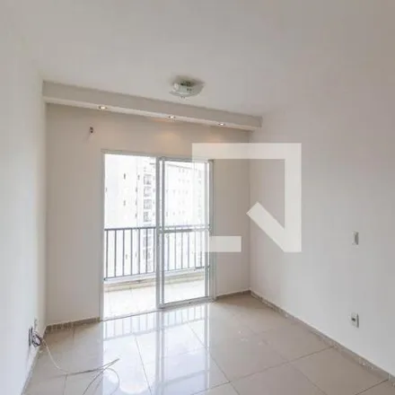 Rent this 3 bed apartment on Avenida Presidente João Goulart in Jardim D'Abril, Osasco - SP