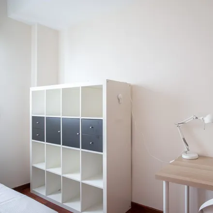 Image 2 - Ronda de Sant Pau, 31I, 08015 Barcelona, Spain - Apartment for rent