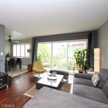 Image 3 - 723 Westmount Drive, West Hollywood, CA 90069, USA - Condo for rent