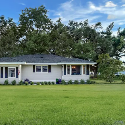Buy this 3 bed house on Boquet Street in Lafourche Parish, LA 70343
