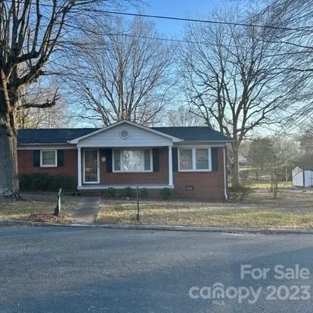 Image 4 - 159 West Myers Street, Benton Heights, Monroe, NC 28110, USA - House for sale