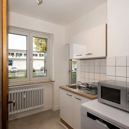 Image 4 - SIXT, Godesberger Allee 2-6, 53175 Bonn, Germany - Apartment for rent