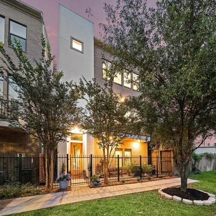 Buy this 3 bed house on 2143 Mason Street in Houston, TX 77006