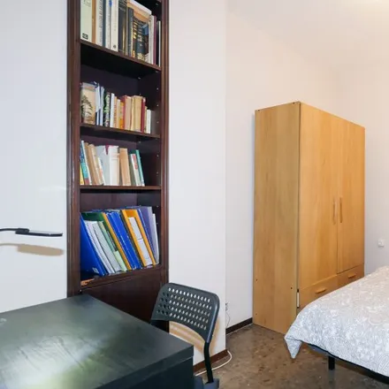 Rent this 5 bed room on Carrer de Calàbria in 73-75-77-79-81-83-85-87-89-91, 08001 Barcelona
