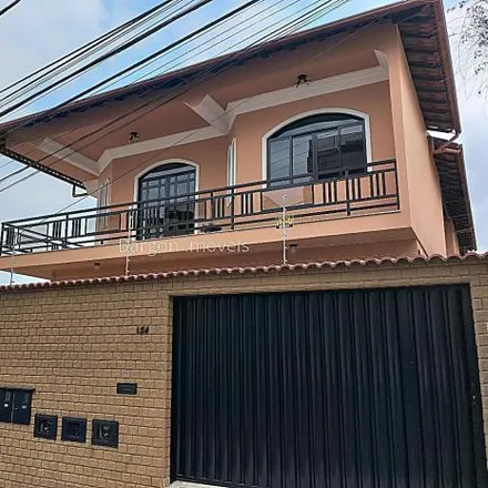 Buy this 3 bed house on Rua General Mário Xavier in Teixeiras, Juiz de Fora - MG