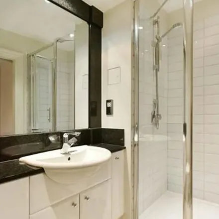 Image 2 - Fountain House, The Boulevard, London, SW6 2TQ, United Kingdom - Apartment for rent