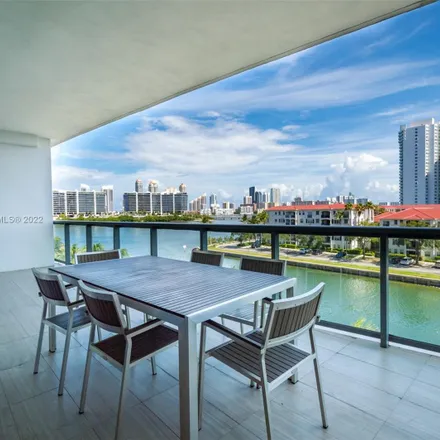 Image 1 - Thunder Boat Row, Northeast 29th Avenue, Aventura, FL 33180, USA - Condo for sale