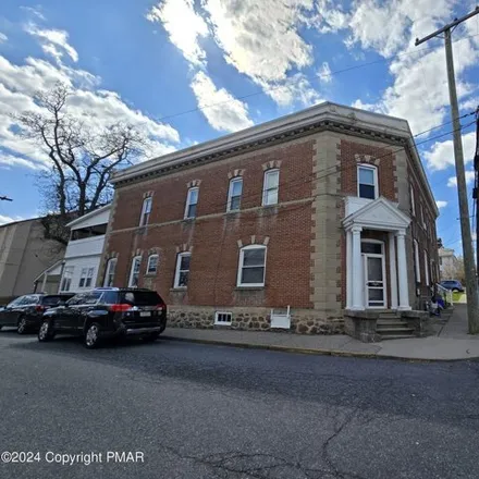 Image 1 - Berkheimer Tax Administrator, 50 North 7th Street, Uttsville, Bangor, PA 18013, USA - Apartment for rent