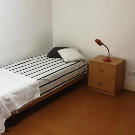 Rent this 7 bed room on Avenida Almirante Reis 136 in 1150-023 Lisbon, Portugal