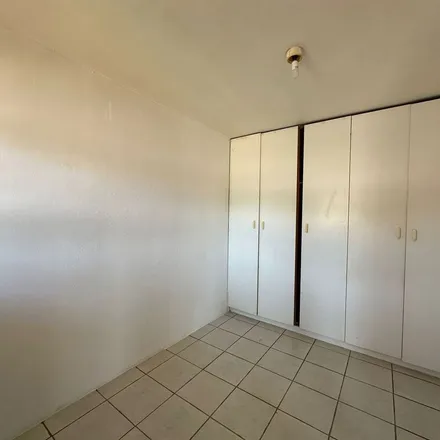 Image 4 - Pirow Street, Nelson Mandela Bay Ward 53, Despatch, 6219, South Africa - Apartment for rent