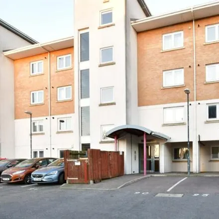 Buy this 1 bed apartment on Chichester Wharf in London, DA8 1BE