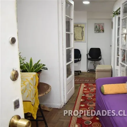 Image 7 - Cruz Verde, Diagonal Paraguay, 833 0093 Santiago, Chile - Apartment for sale