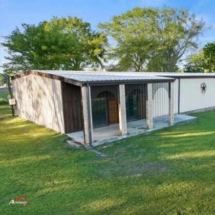 Image 3 - 425 County Road 105, Carthage, Texas, 75633 - House for sale
