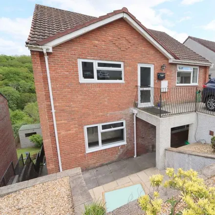 Rent this 5 bed house on Erlstoke Close in Plymouth, PL6 5QH