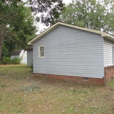 Image 5 - East Cast Street, Air Base Heights, Florence County, SC 29502, USA - House for sale