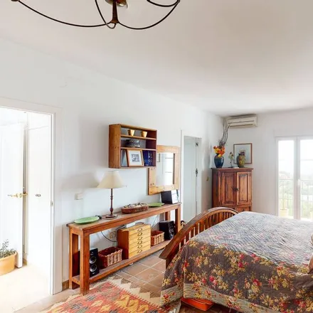 Rent this 3 bed townhouse on Mijas in Pasaje del Cañuelo, 29650 Mijas