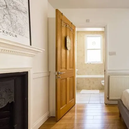 Rent this 1 bed apartment on London in WC1N 3AP, United Kingdom